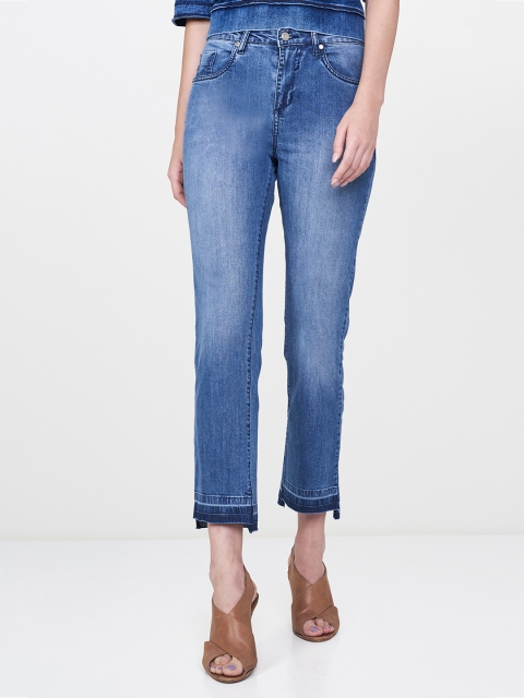 

AND Women Blue Mid-Rise Clean Look Cropped Jeans