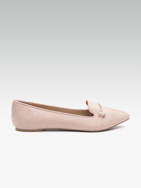 

DOROTHY PERKINS Women Peach-Coloured Solid Ballerinas