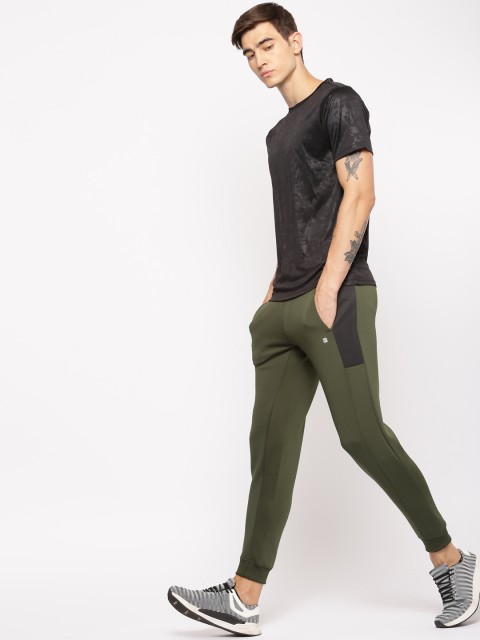 

ether e+ Men Olive Green Solid e-cool Regular Fit Cropped Joggers