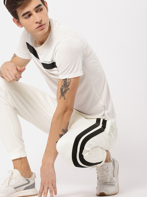 

ether Men White Regular Fit Solid Joggers