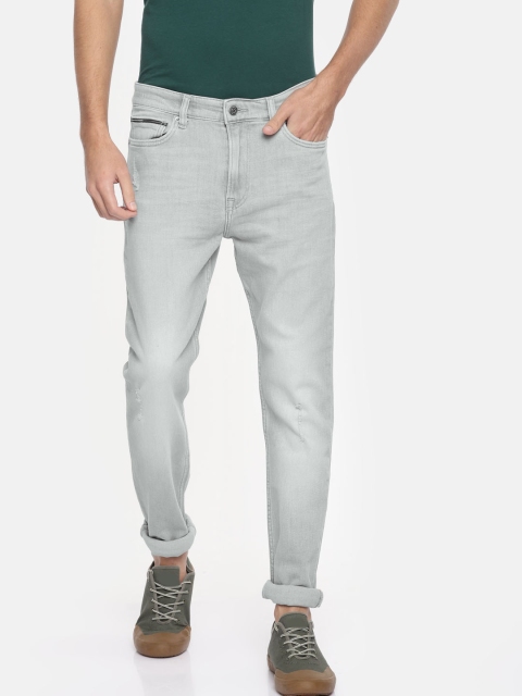 

Tommy Hilfiger Men Grey Skinny Fit Mid-Rise Low Distress Stretchable Jeans