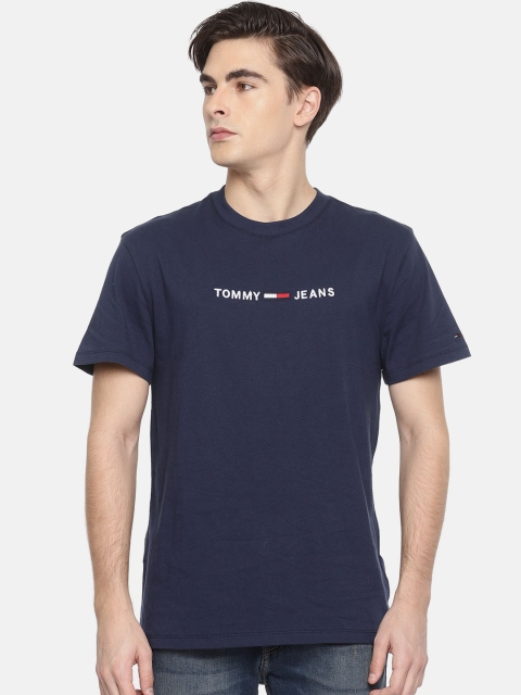 

Tommy Hilfiger Men Navy Blue Solid Round Neck T-shirt
