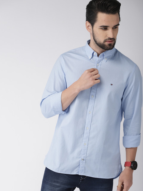 

Tommy Hilfiger Men Blue Regular Fit Solid Casual Shirt