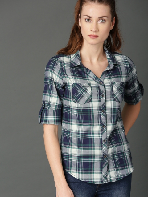 

Roadster Women White & Navy Blue Regular Fit Checked Casual Shirt