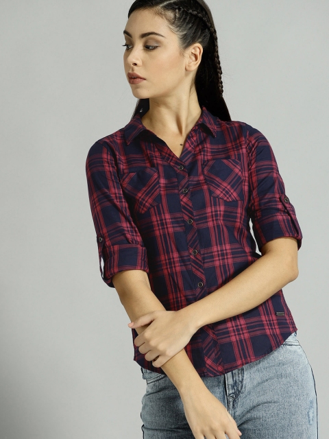 

Roadster Women Navy Blue & Pink Checked Regular Fit Casual Shirt
