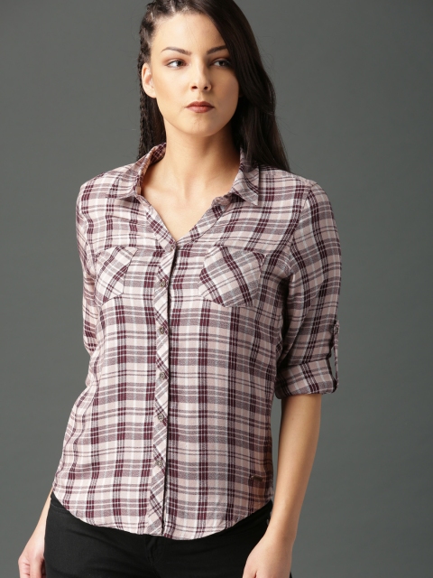 

Roadster Women Pink & Maroon Regular Fit Checked Casual Shirt