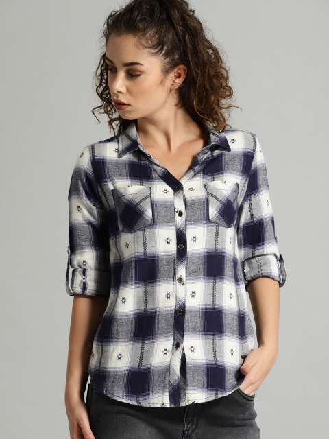 

Roadster Women Navy Blue & Off-White Regular Fit Checked Casual Shirt