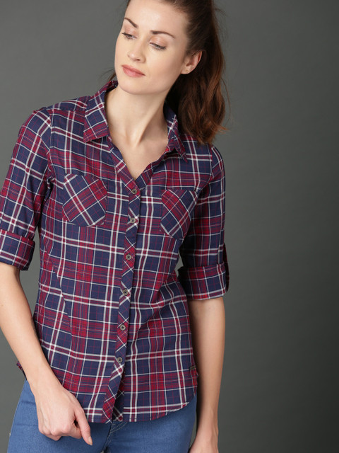 

Roadster Fast and Furious Women Navy Blue & Red Regular Fit Checked Casual Shirt