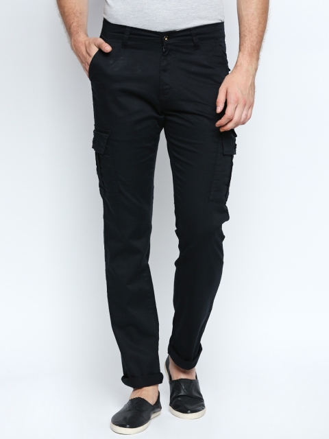 

beevee Men Black Regular Fit Solid Cargos