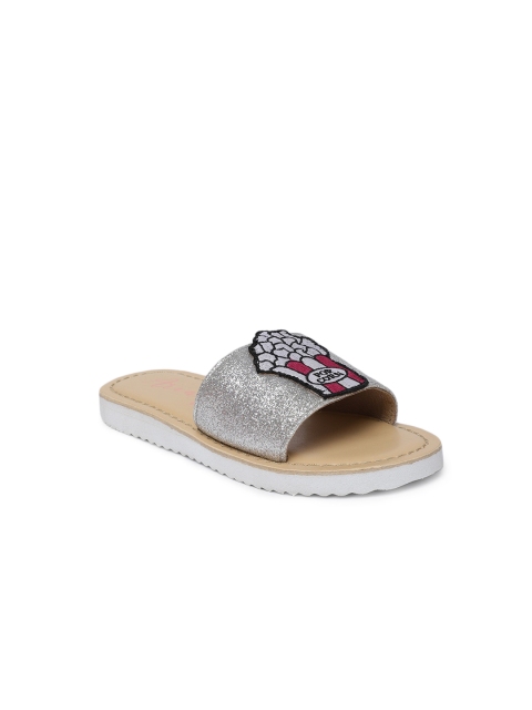 

Aria Nica Girls Silver-Toned Solid Leather Open Toe Flats