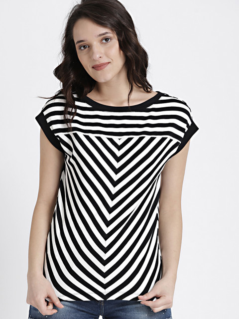 

GAP Women White & Black Softspun Stripe Short Sleeve Boatneck Top