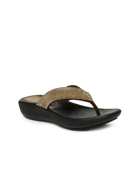 

Catwalk Women Gold-Toned Solid Synthetic Open Toe Flats