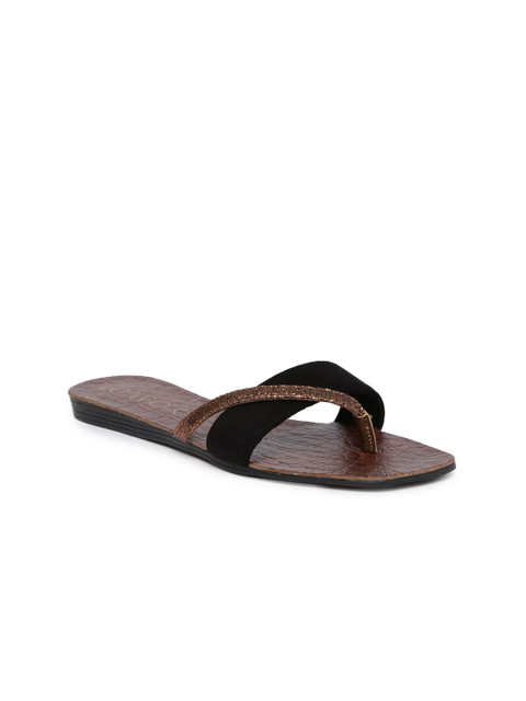 

Catwalk Women Black & Bronze-Toned Shimmery Flats