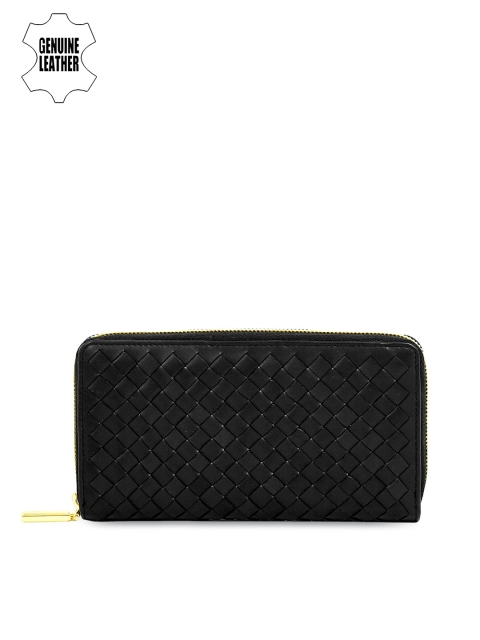 

Eske Women Black Leather Self Design Zip Around Wallet