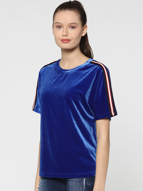 

ONLY Women Blue Solid Top