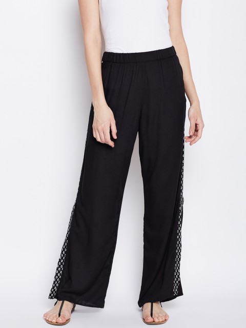 

Oxolloxo Women Black Solid Parallel Trousers