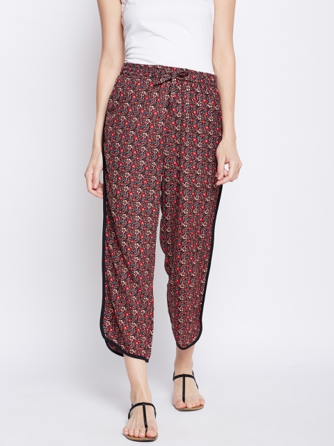 

Oxolloxo Women Red & Black Printed Parallel Trousers