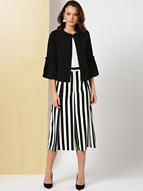 

her by invictus Black Solid Button Shrug