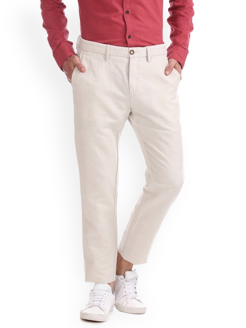 

U.S. Polo Assn. Men Cream-Coloured Regular Fit Solid Regular Trousers