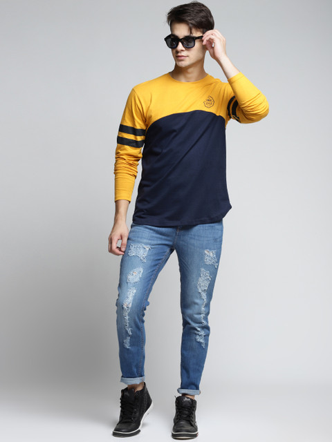 

Difference of Opinion Men Mustard Yellow & Navy Blue Colourblocked Round Neck T-shirt