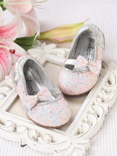 

Walktrendy Girls Pink & Silver-Toned Embellished Colourblocked Ballerinas