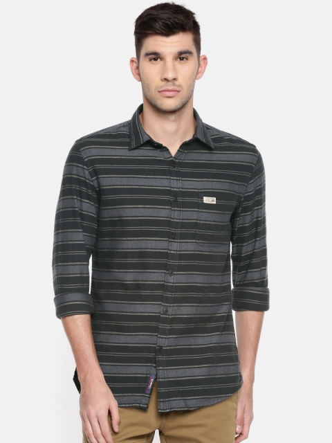 

U.S. Polo Assn. Denim Co. Men Black & Blue Slim Fit Striped Casual Shirt