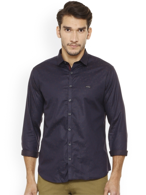 

V Dot Men Navy Blue Slim Fit Solid Casual Shirt