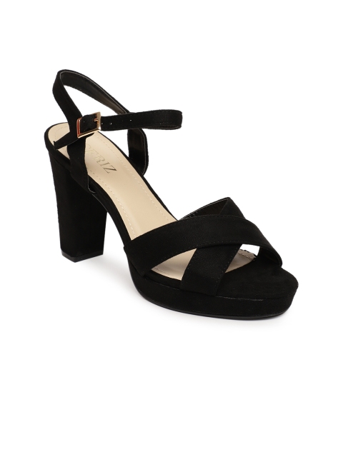 

CERIZ Women Black Solid Sandals