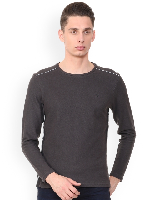 

Solly Sport Men Grey Solid Round Neck T-shirt