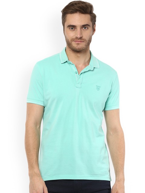 

Mufti Men Green Solid Polo Collar T-shirt