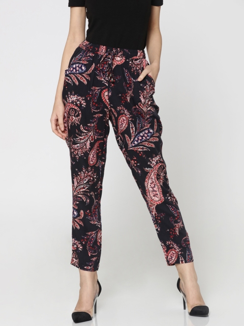 

ONLY Women Black & Red Regular Fit Printed Regular Trousers