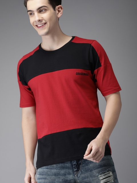 

HERE&NOW Men Red & Black Colourblocked Round Neck T-shirt