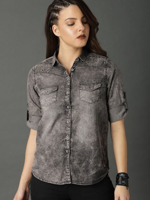 

Roadster Women Grey Regular Fit Faded Casual Chambray Shirt