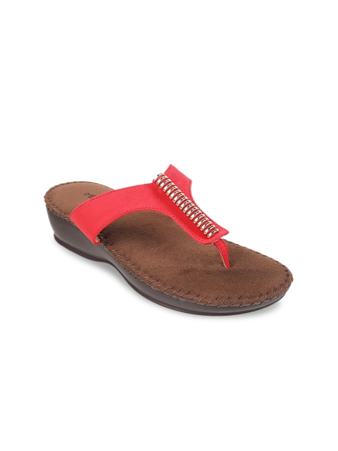 

Metro Women Red Solid Sandals