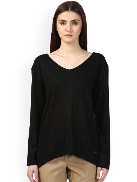 

Park Avenue Women Black Solid V-Neck T-shirt