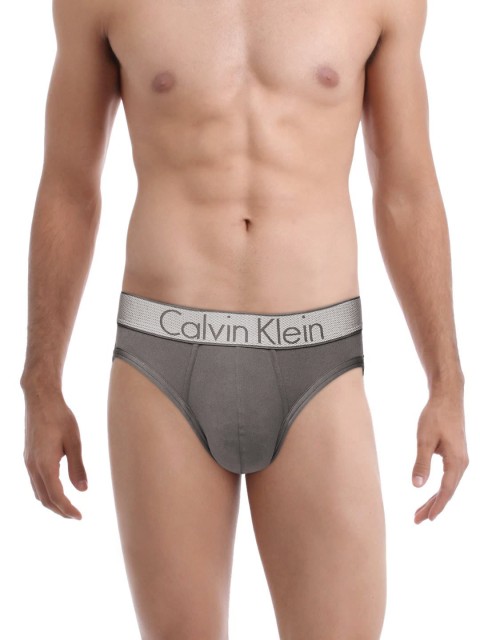 

Calvin Klein Men Grey Customized Stretch Hip Briefs NB12945GS