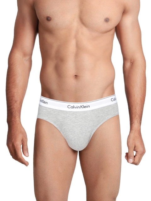 

Calvin Klein Underwear Men Pack of 2 Hip Briefs NB1084, Grey