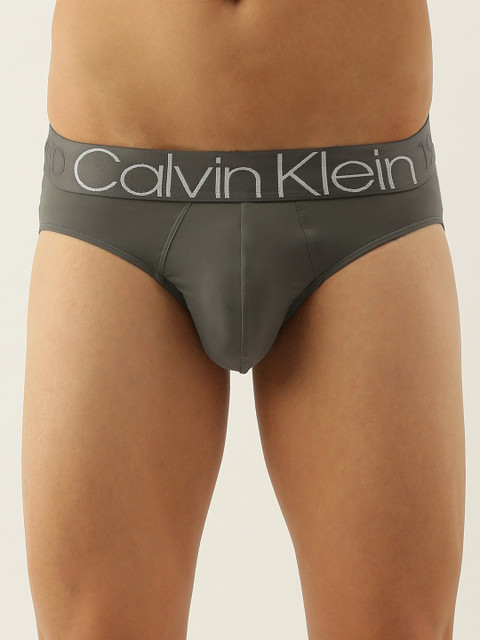 

Calvin Klein Underwear Men Grey Solid Knitted Basic Briefs NB15675GS