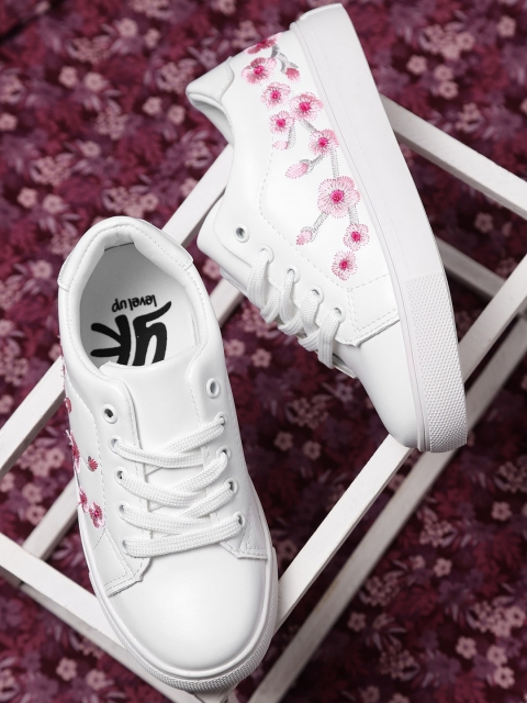 

YK Girls White & Pink Floral Embroidery Sneakers