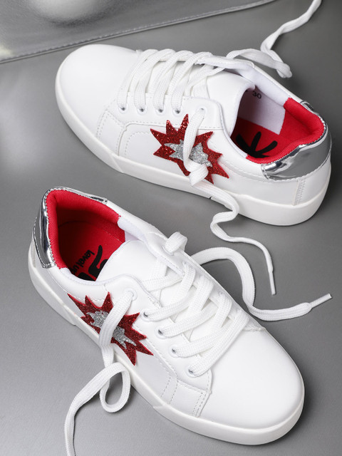 

YK Girls White Sneakers