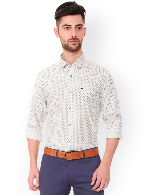 

Peter England Casuals Men Green Slim Fit Printed Casual Shirt