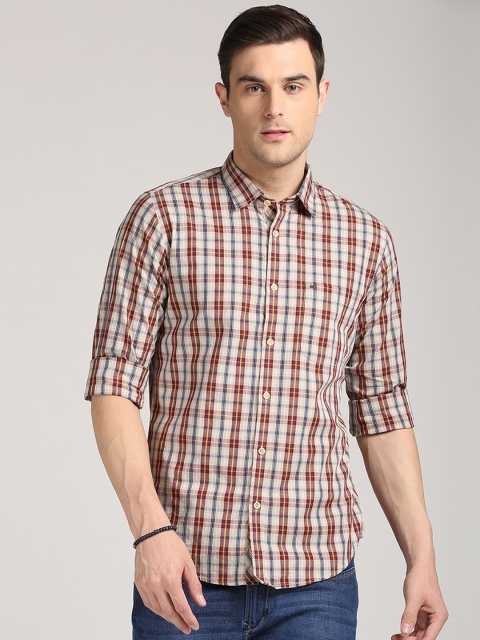

Peter England Casuals Men Cream-Coloured & Red Slim Fit Checked Casual Shirt