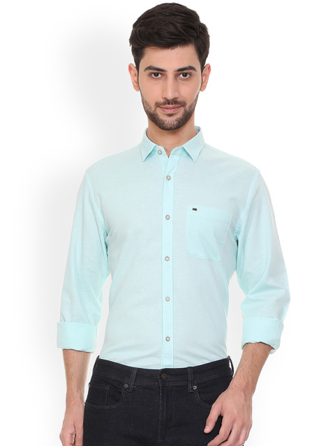 

Peter England Casuals Men Blue Slim Fit Solid Casual Shirt