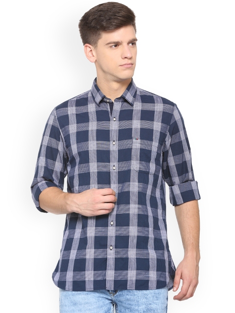 

Peter England Casuals Men Navy Blue & Grey Slim Fit Checked Casual Shirt