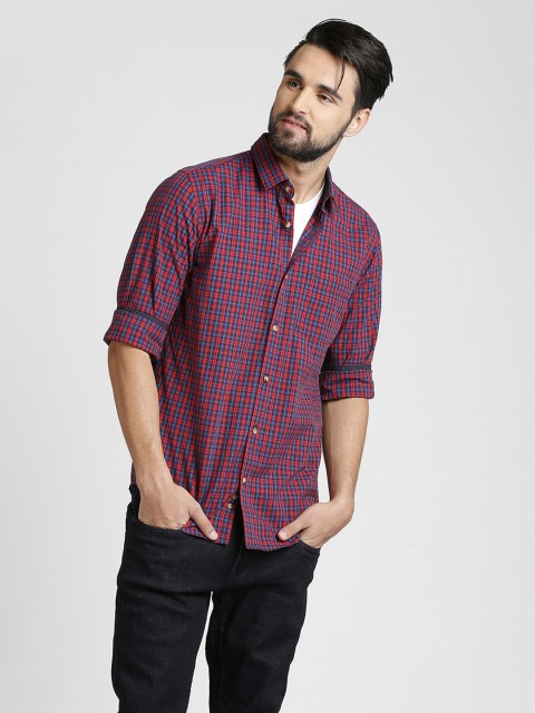 

Peter England Casuals Men Red & Blue Slim Fit Checked Casual Shirt