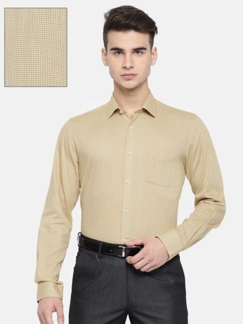 

Peter England Men Beige & Off-White Slim Fit Checked Formal Shirt