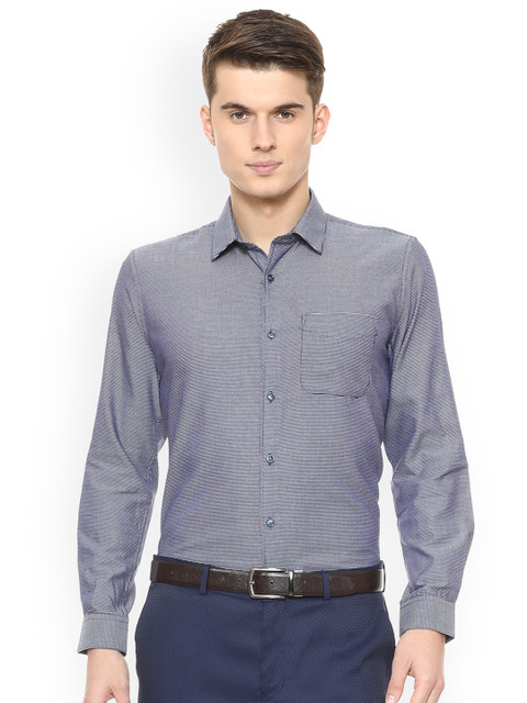 

Peter England Men Navy Blue & White Slim Fit Checked Formal Shirt