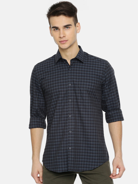 

Peter England Men NavyBlue Slim Fit Checked Casual Shirt, Navy blue