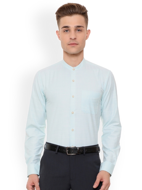 

Peter England Men Blue & White Slim Fit Checked Formal Shirt