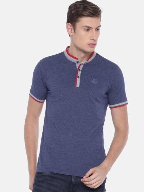 

Peter England Men Blue Solid Henley Neck T-shirt